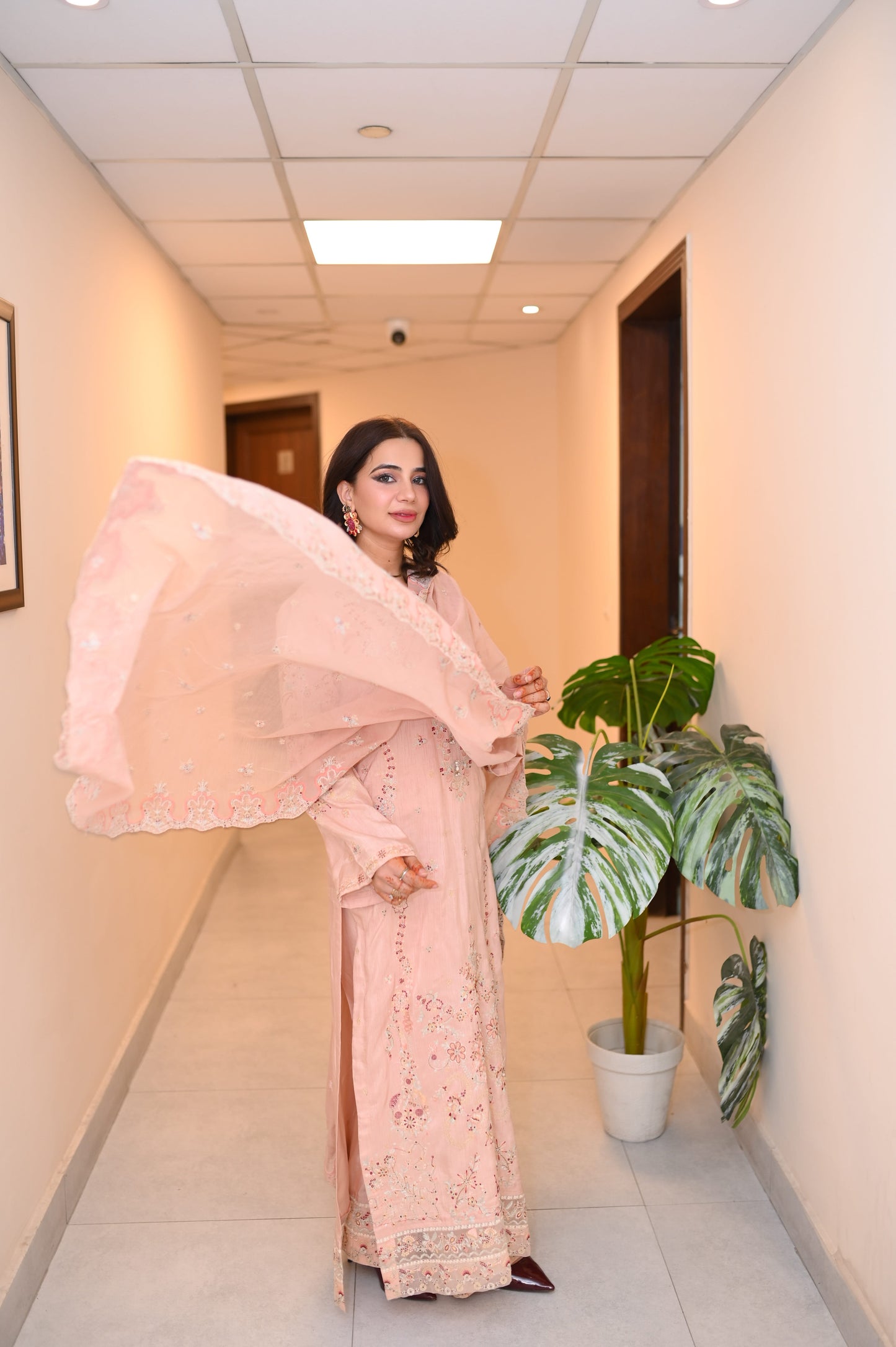 Mina Muse Khwaab