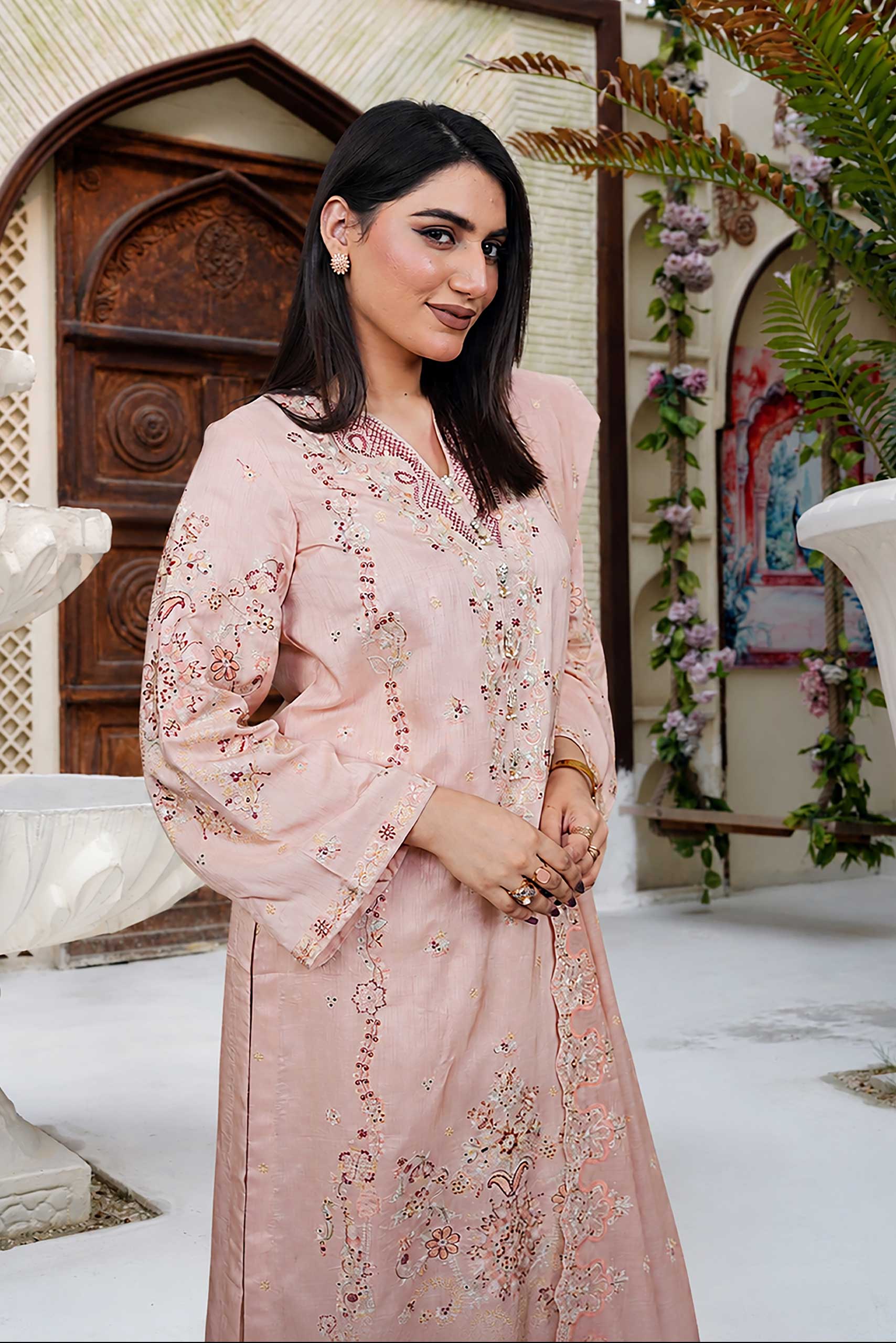 Mina Muse Khwaab