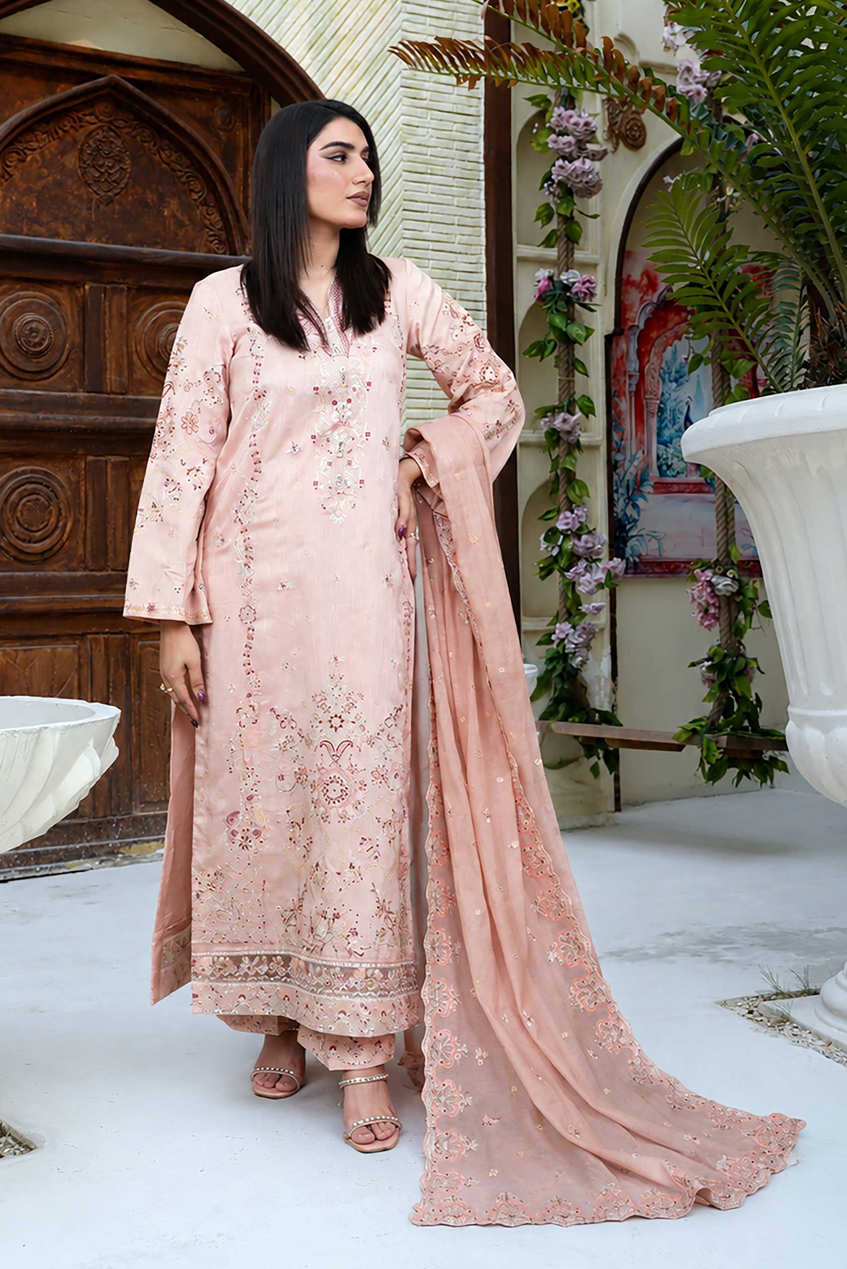 Mina Muse Khwaab