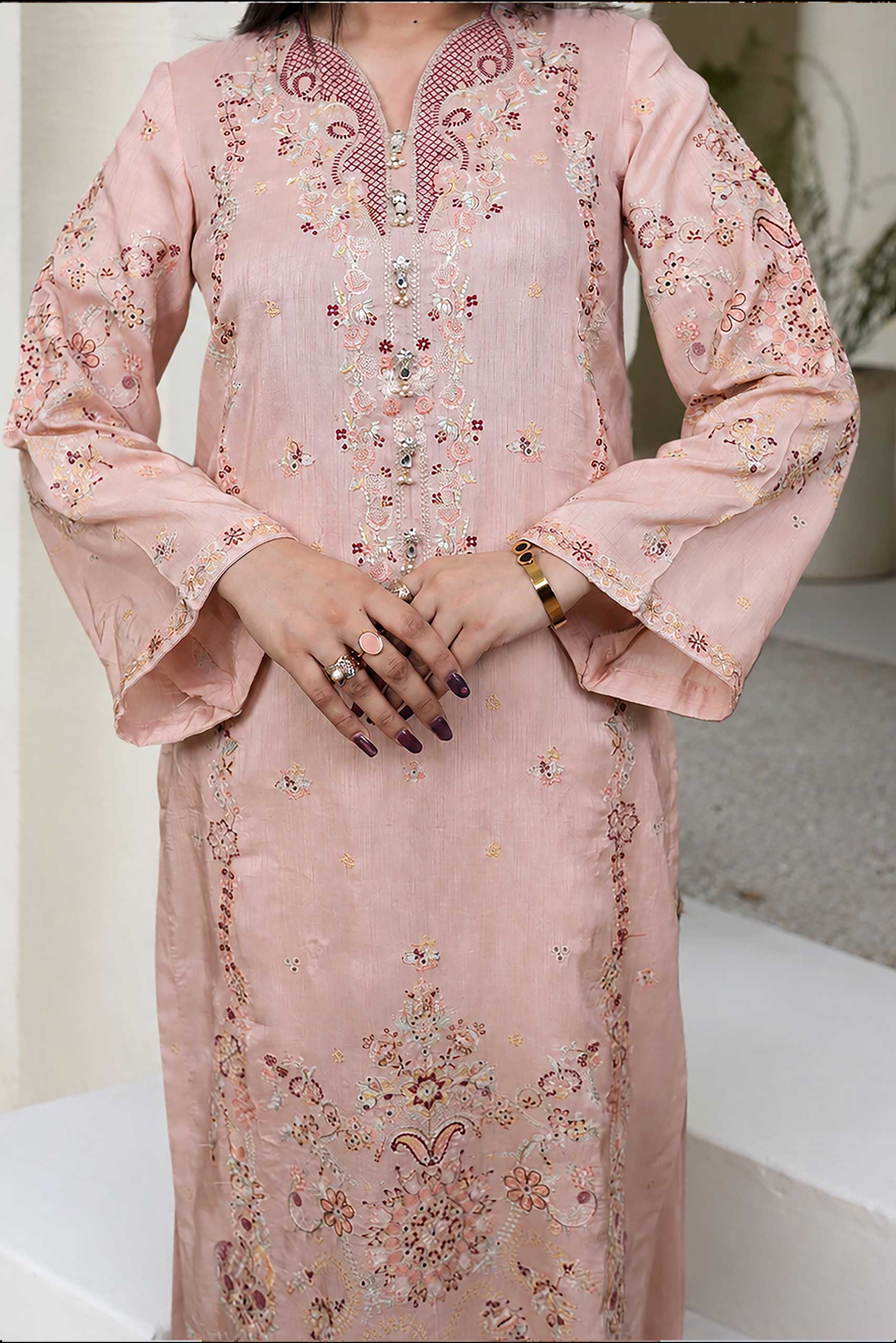 Mina Muse Khwaab