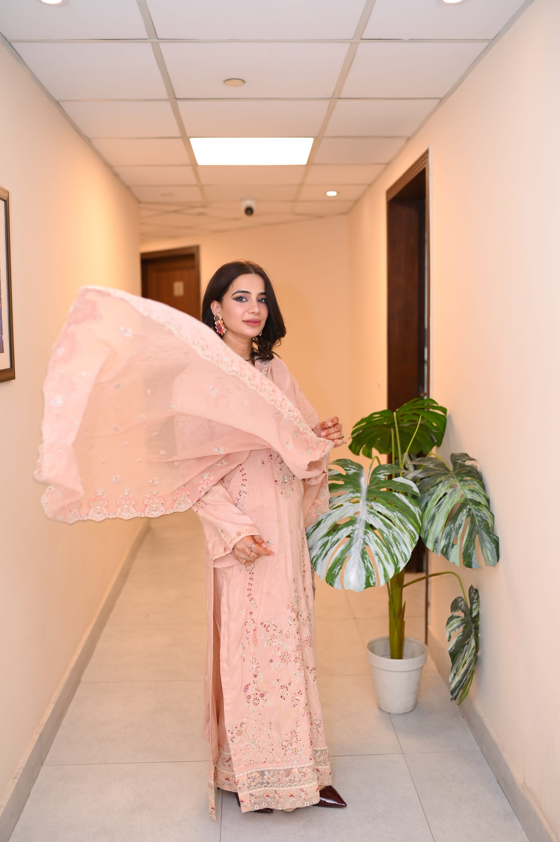 Mina Muse Khwaab