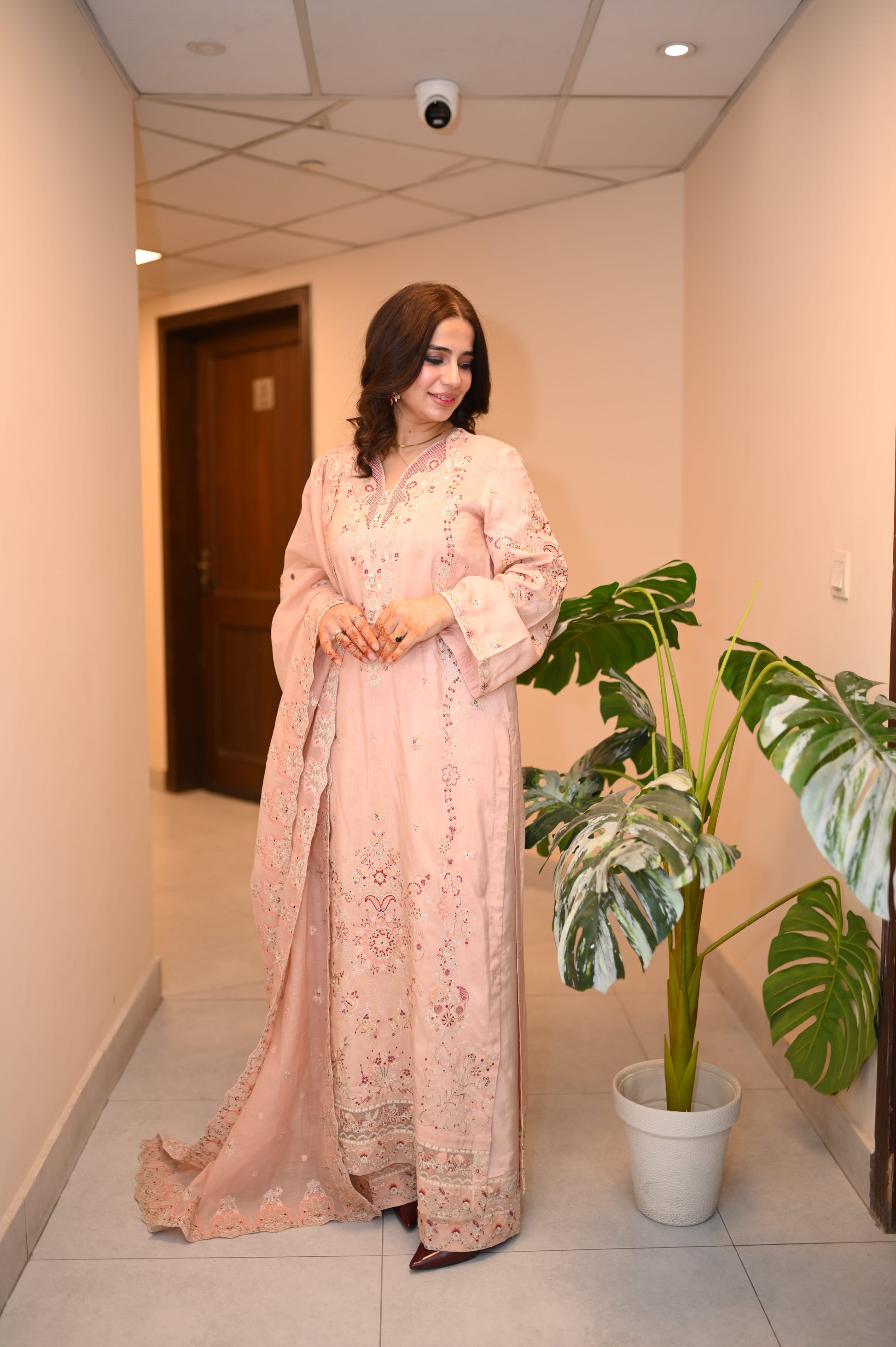 Mina Muse Khwaab
