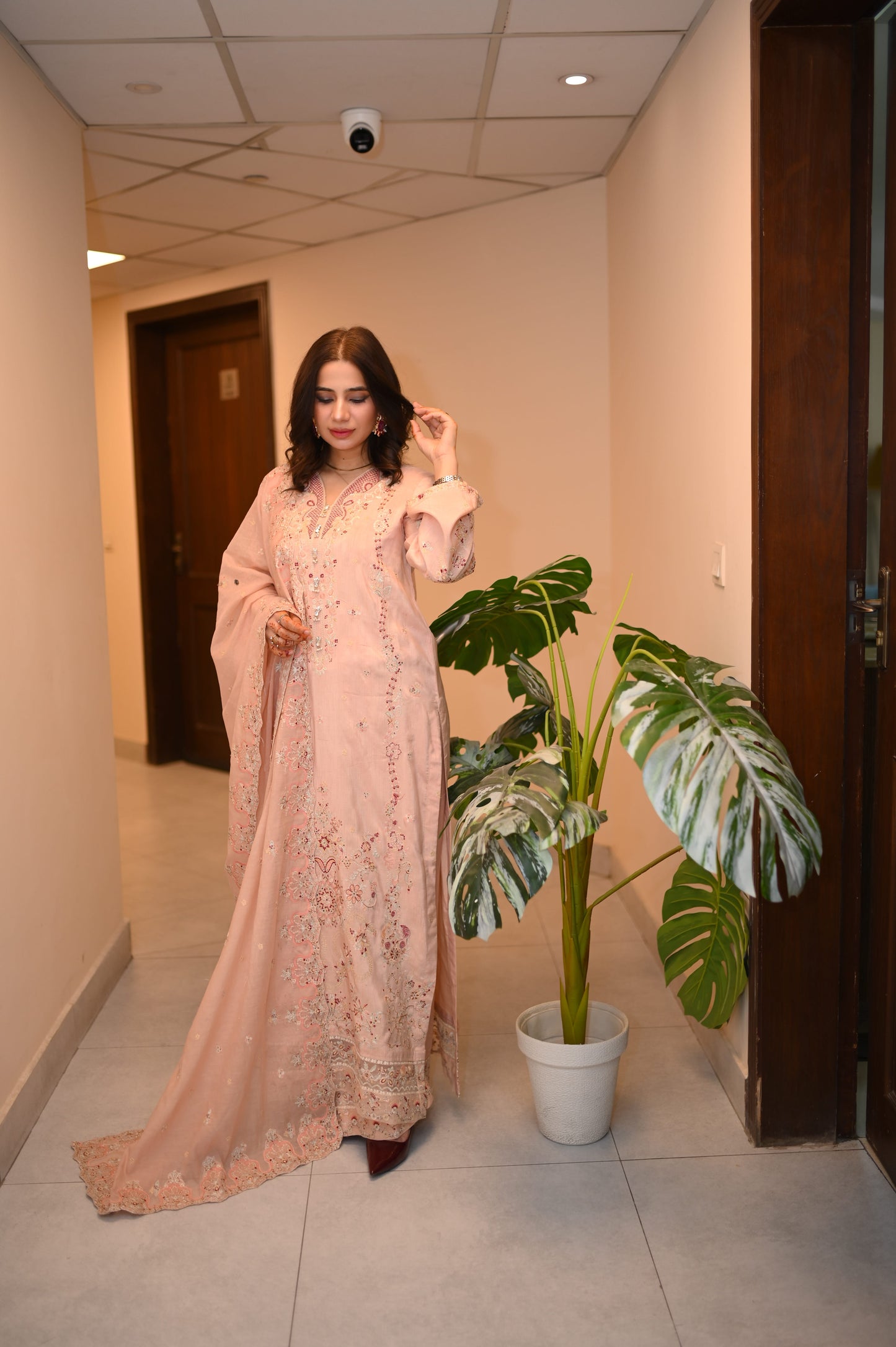 Mina Muse Khwaab