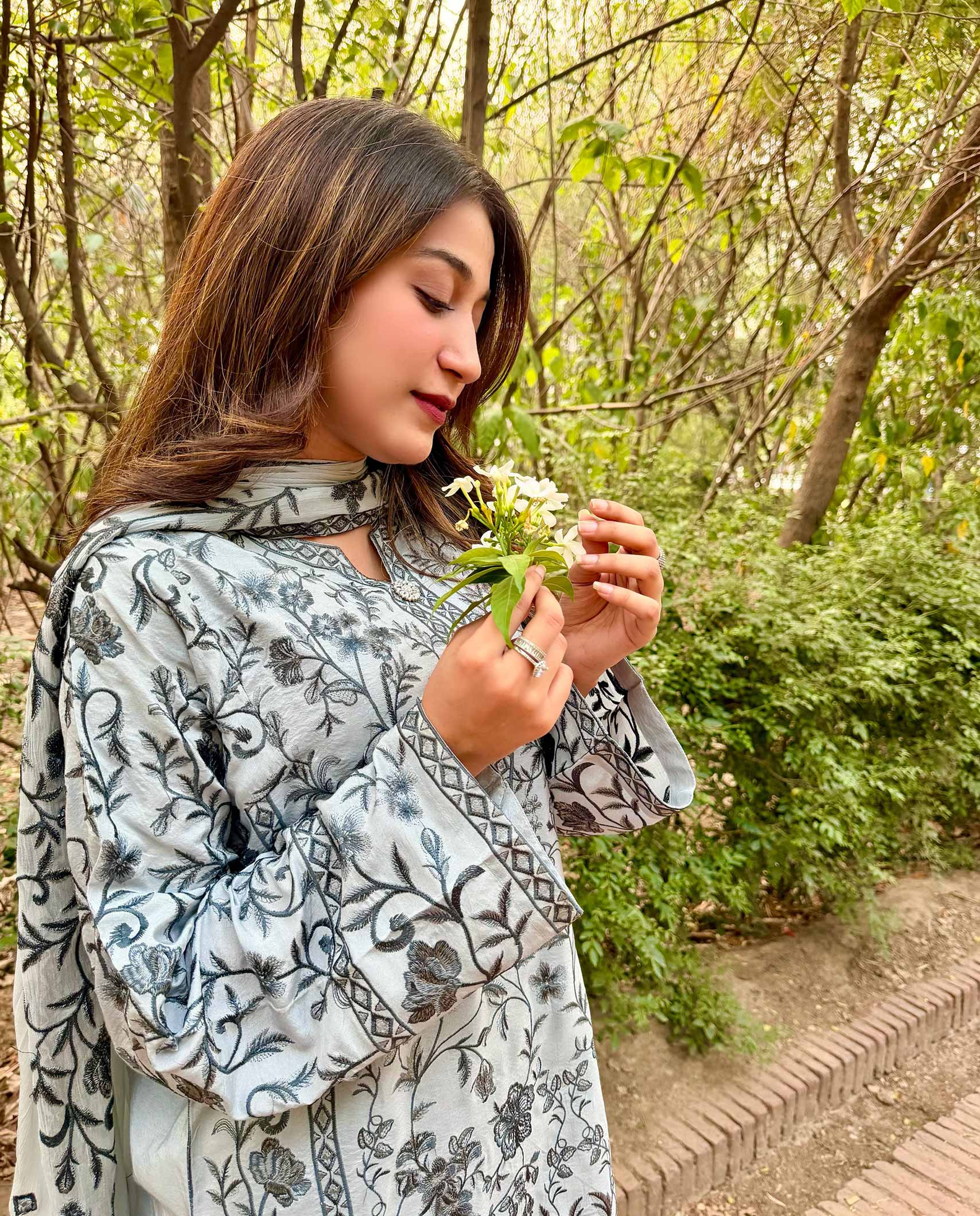 Mina Muse Nayab