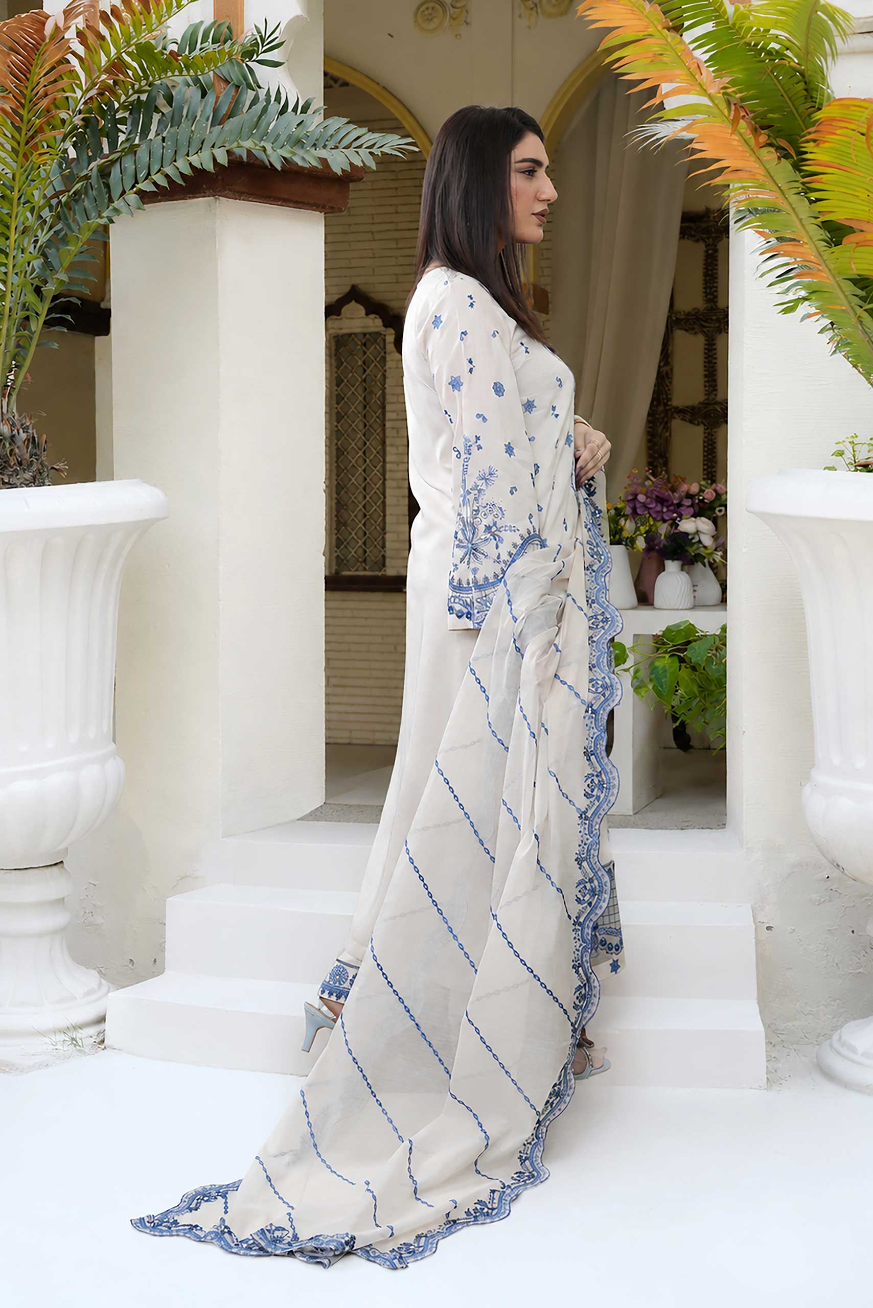Mina Muse Noor